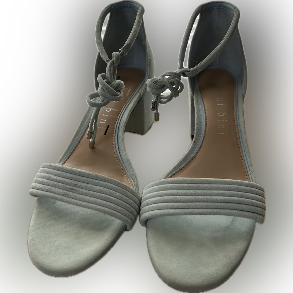 Women's Gianni Bini Rhiaann Sandals Size 8.5